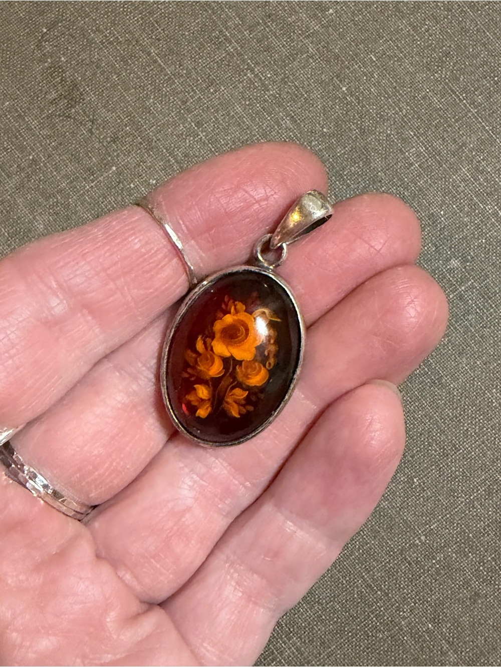 VintagePoland Sterling Silver Oval Amber? Possibly?Cabochon With Flowers Pendant - Picture 6 of 11